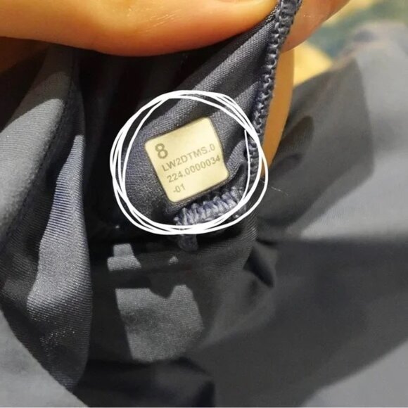 Lululemon Blue Sports Bra – Size 8 | Racerback, Removable Pads, Like New - Picture 2 of 3